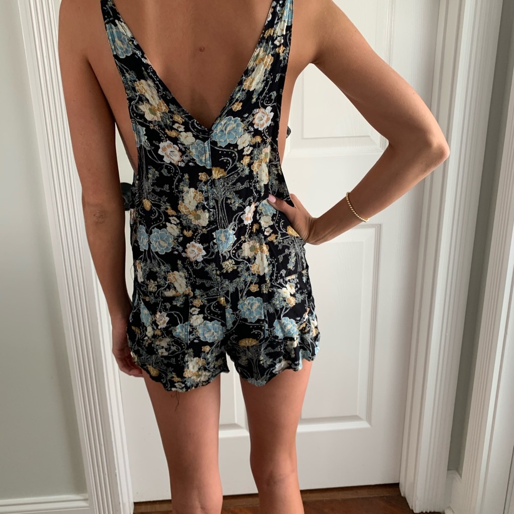 LF romper - Picture 2 of 2